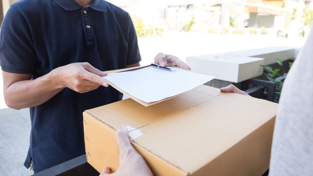 What is a White Glove Transportation Service? – More Than Shipping